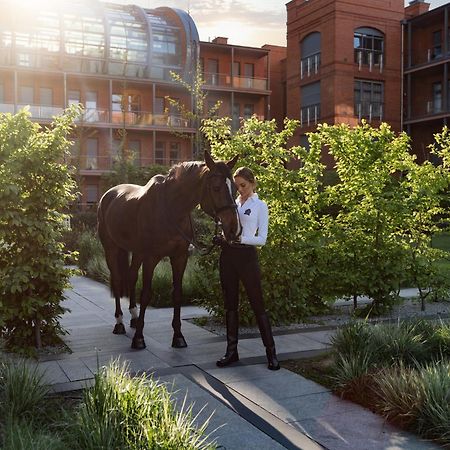 City Park Hotel & Residence Poznan Bagian luar foto The proposed equestrian facilities